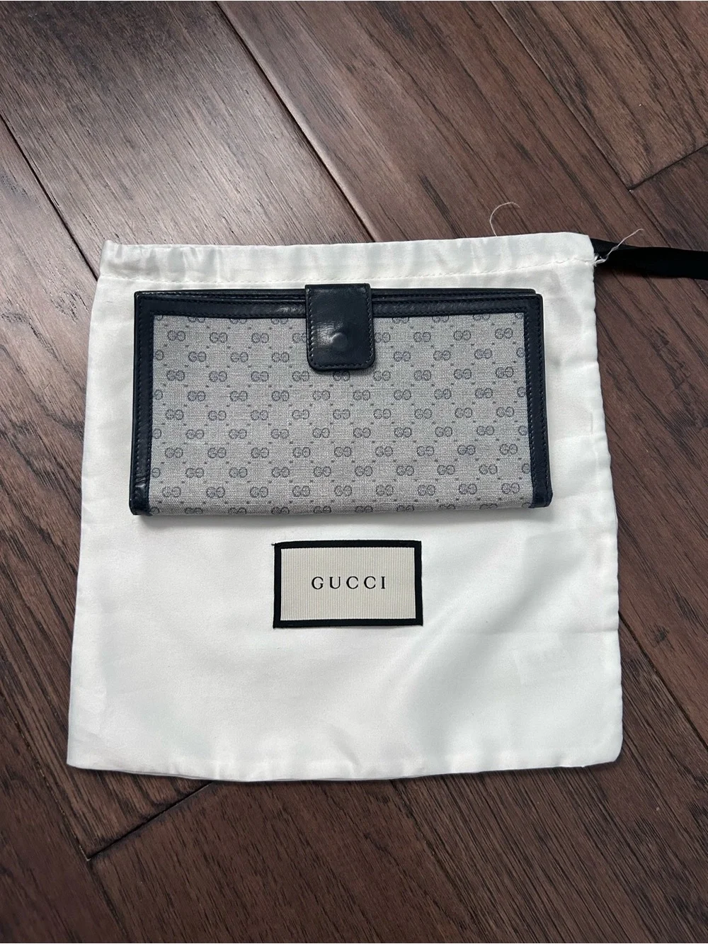Gucci Gray Monogram Canvas Card Holder with Black Trim
